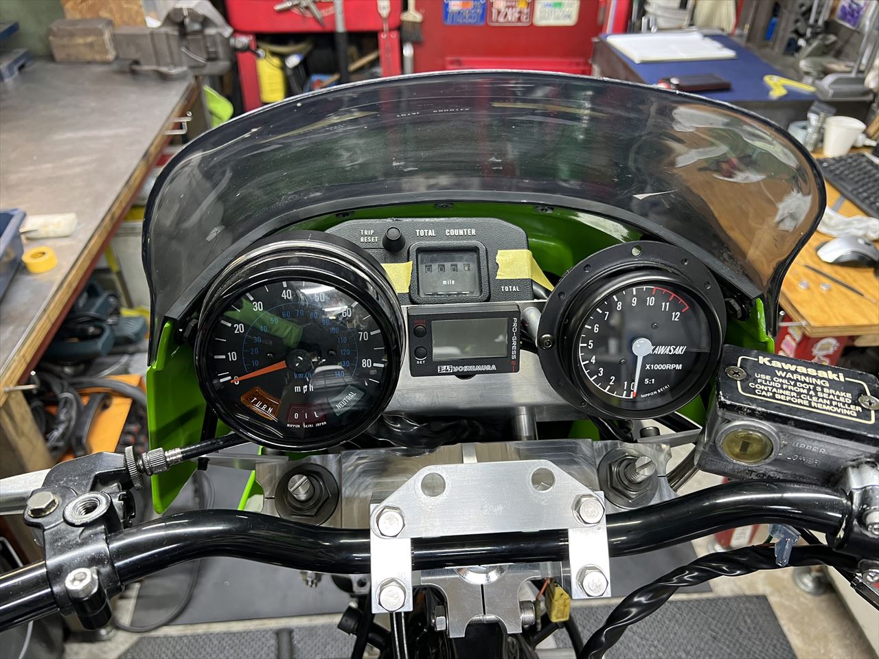 Z1000R1 K.K様 ワークスS1仕様製作 トリップメーター移設と
