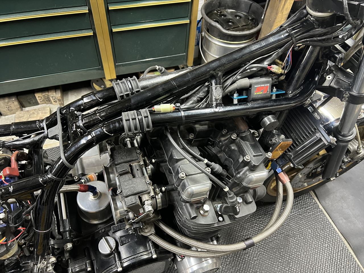 Z1000Mk2 S.K様 チェンジペダルのガタ修理と試運転 | GREEN GARAGE