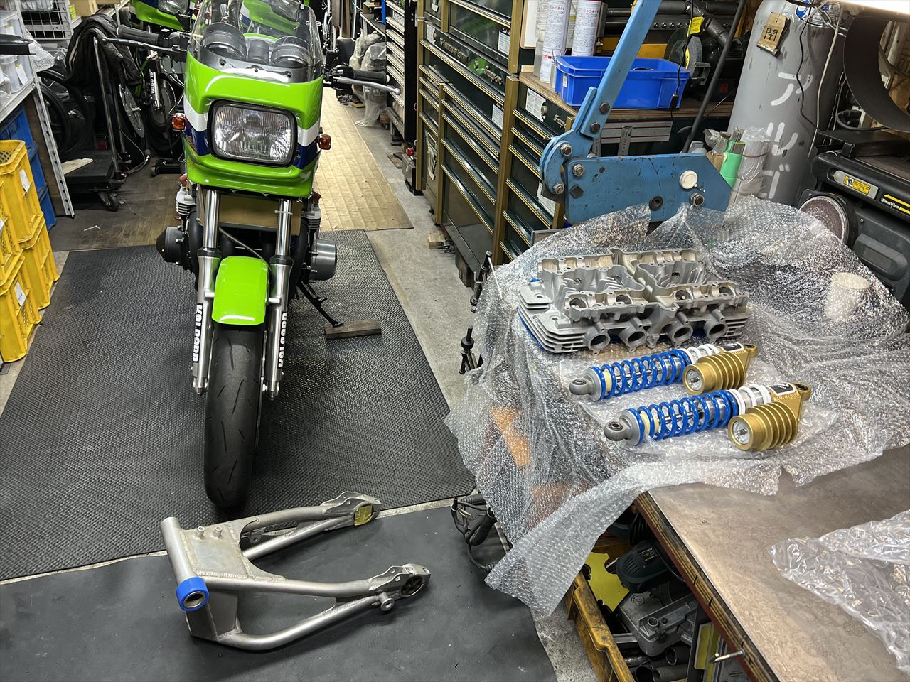 Z1000J2 U.S様 ワークスS1仕様 ヘッドからの異音修理 | GREEN GARAGE
