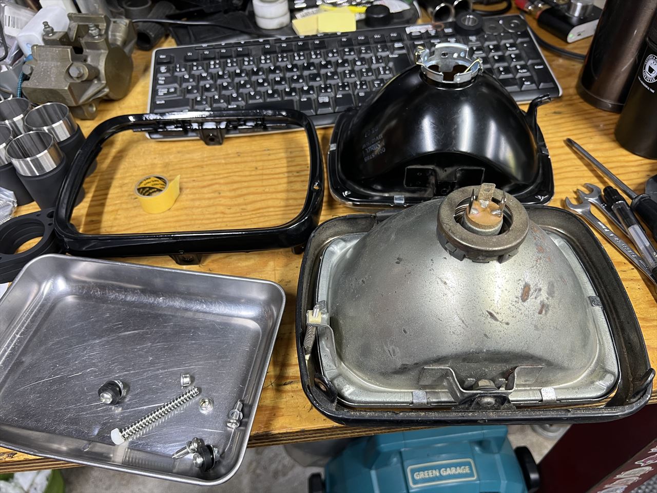 グリーンライト シボレー S-10 バハ ウィズ　フラットベッド・トレーラー Amazon | グリーンライト 1/64 1986 シボレー S-10