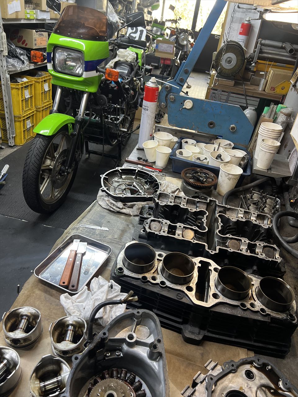 Z1100B2 O.Y様 エンジンカバー取り付け | GREEN GARAGE