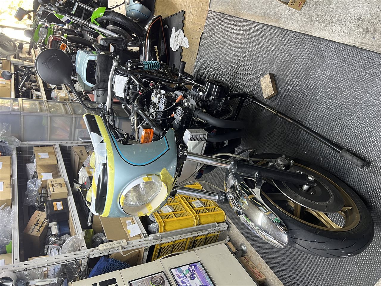 Z1000J1 K.T様 フロントカウル付きZ1Rカラー外装に交換 | GREEN GARAGE