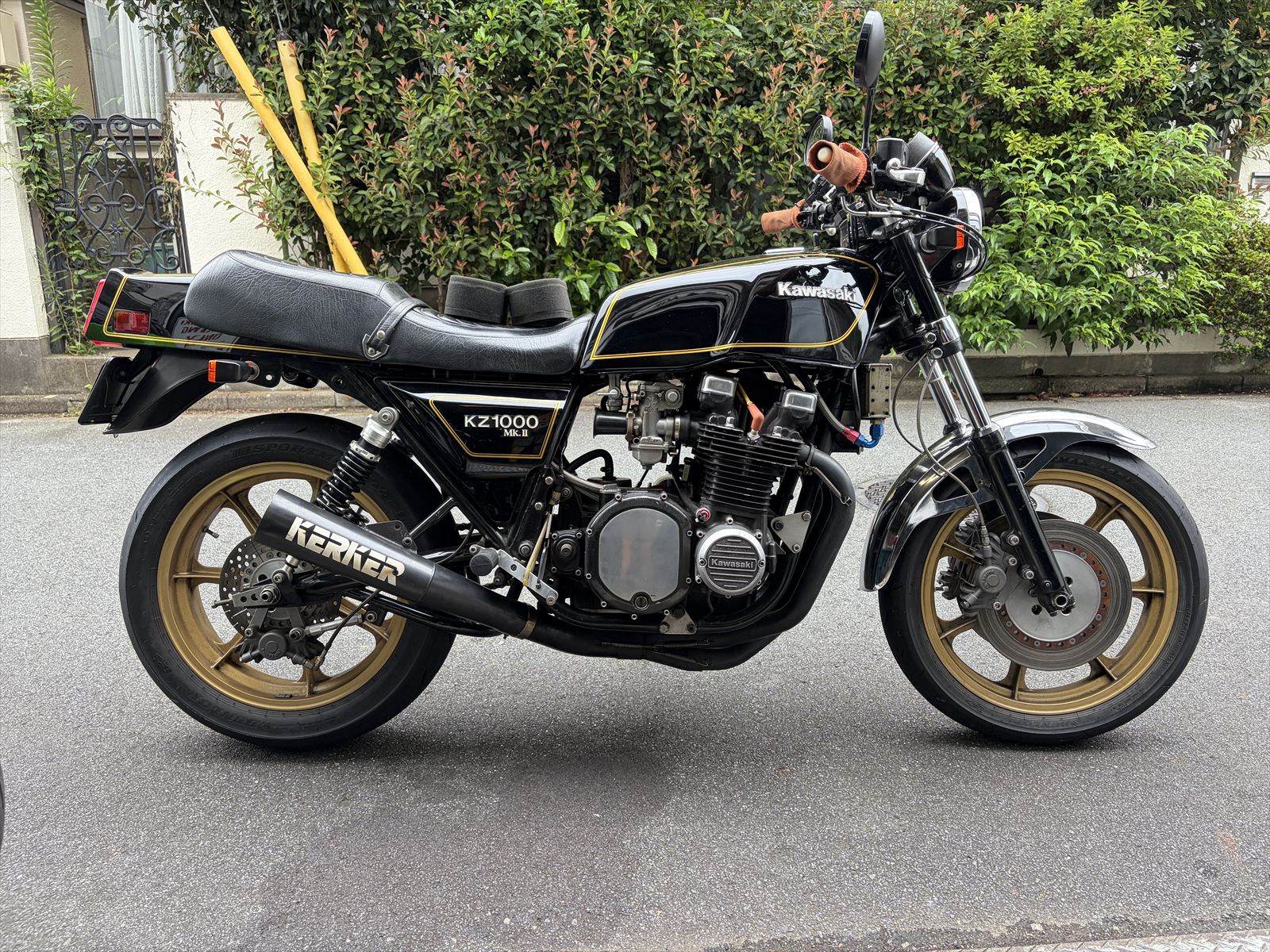 まとめて16番金色と13番黒色 Z750FX1 T.K様 車検整備 | GREEN GARAGE