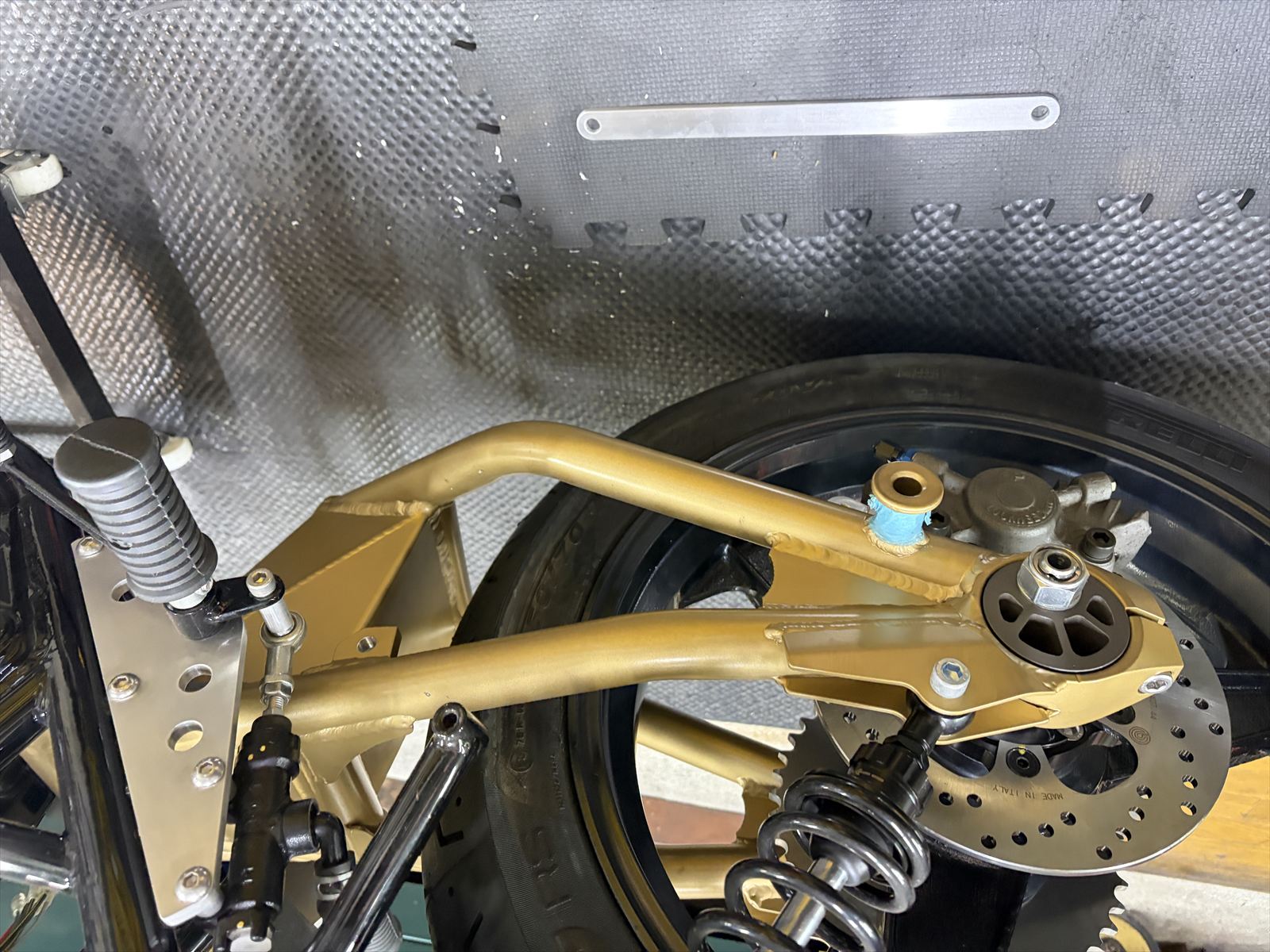 Z1100B2 K.A様 キャリパーオーバーホール フォーク延長キット | GREEN